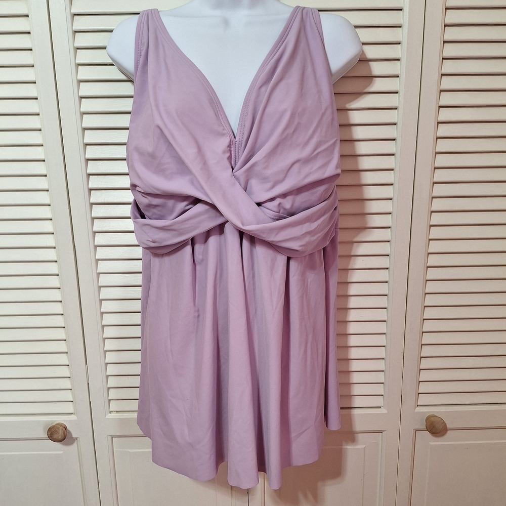 Bloomchic Swim Top Plus 26 Adjustable Straps Lavender